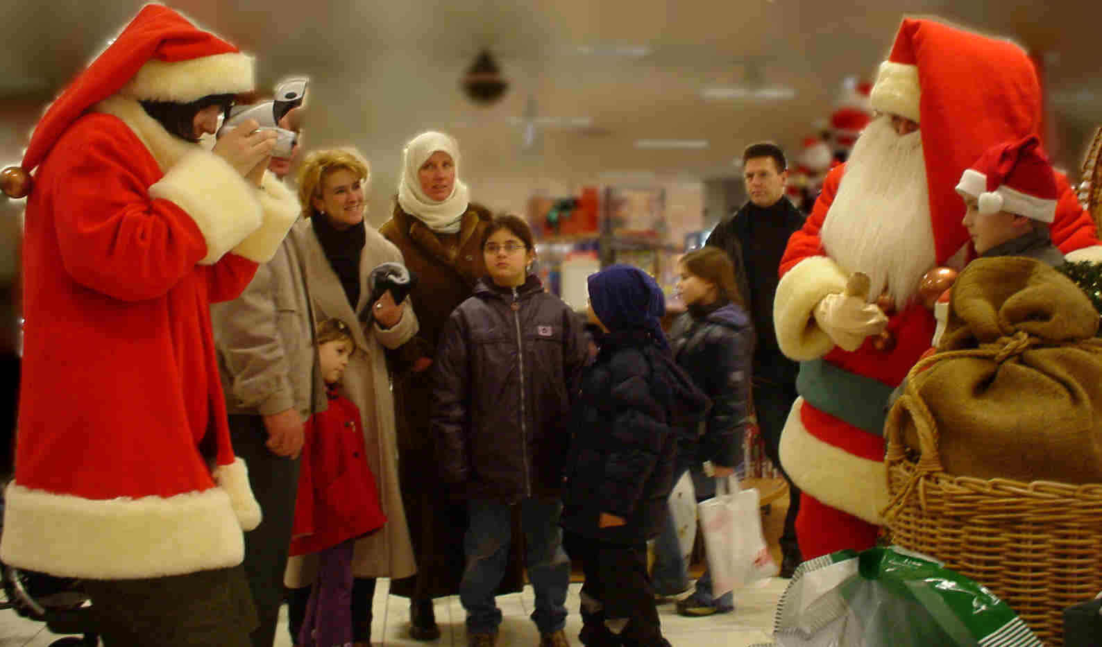 Unser Weihnachtsmann beim Kaufhof