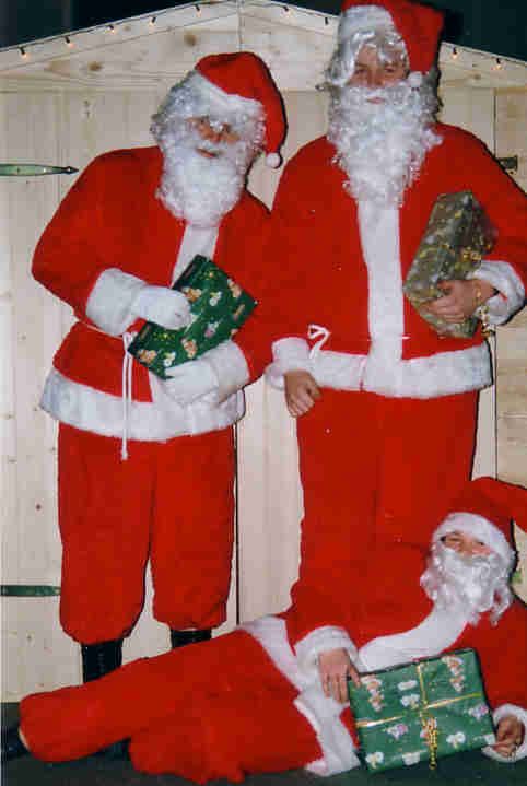 Weihnachtsm�nner unter sich