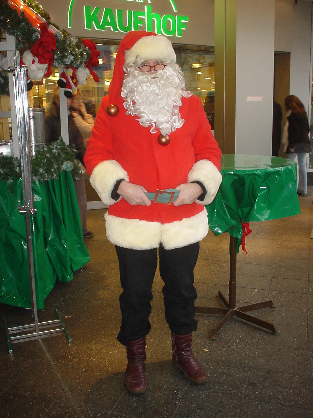 Der Krefelder Nikolaus am Kaufhof